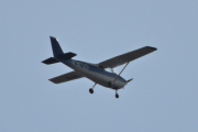 Morten 1 mai 2024 - LN-NPK over Høyenhall, det er Anne og Lars som er ute med sin Cessna 172B Skyhawk fra 1961. Jeg har ikke tatt bilde av dem 1 mai før, men 2, 8, 9 og 14 mai 2023, da så jeg dem
