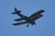 Morten 18 mai 2024 - LN-MAX over Høyenhall, det er Nedre Romerike Flyklubb Veteranflygruppa som er ute med sin DeHavilland DH-82A Tiger Moth nr. 127 fra 1941