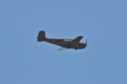 Morten 2. pinsedag 20 mai 2024 - LN-BII over Høyenhall, det er Anne som er ute med sin Saab 91B Safir fra 1954. Du kan kjenne den igjen på bokstavene AA-U eller U-AA