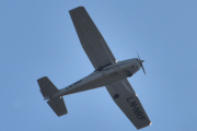 Morten 31 mai 2024 - LN-NRF besøker Høyenhall igjen, det er Nedre Romerike flyklubb som vil ha med solen denne gangen