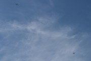 Morten 31 mai 2024 - LN-NRF besøker Høyenhall igjen, så her har vi Nedre Romerike flyklubb og Norwegian i samme bilde
