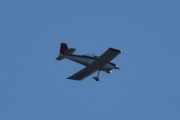 Morten 19 september 2024 - LN-DES over Høyenhall, det er de fem gutta som er ute med sin Van´s RV-8 fra 2015