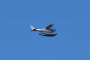 Morten 29 september 2024 - LN-ASB over Hvitsten, jeg er på hytta i dag og ser Kilen Sjøflyklubb som er ute med sin Reims-Cessna F172M Skyhawk fra 1974