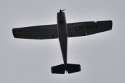 Morten 30 september 2024 - LN-NPK besøker Høyenhall, flyet er en dame, det skrev jeg 19. juni 2022, 21 september 2021 og 8 september 2022 - du kan stole på damen - Flymagasinet