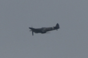 Morten 13 august 2025 - LN-BSP over Høyenhall, det er Biltema Air Show som kommer før klokken 09.00 om morgenen med sin Vickers Supermarine Spitfire Mk. XVI fra 1945