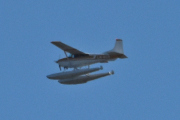 Morten 18 august 2025 - LN-KCA over Høyenhall, klokken er 15.11. Det er de tre gutta som kommer med sin Cessna A185E Skywagon fra 1967. Jeg husker 29 august 2023 og 6 og 17 august 2024, vi gir oss der