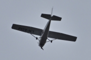Morten 6 august 2025 - LN-AGM besøker Høyenhall, det er Gardermoen Flyklubb som kommer med sin Cessna 172S Skyhawk SP fra 2004. Du skal være raskt ute når man kommer så her