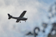 Morten 6 august 2025 - LN-BDL besøker Høyenhall, det er Ringerikes Motorflyklubb som kommer med sin Cessna 172P Skyhawk II fra 1980. Jeg er venner med dem på Facebook