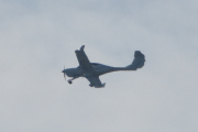 Morten 16 juli 2025 - LN-FTS over Høyenhall, det er Oslo Flyveklubb som er ute med sin Diamond DA-40NG som heter Mike
