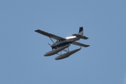 Morten 3 juli 2025 - LN-BGO over Høyenhall, det er de tre gutta som er ute med sin Cessna A185F Skywagon fra 1974