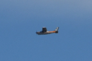 Morten 18 mai 2025 - LN-NAE over Høyenhall, det er Sameiet LN-NAE som er ute med sin Cessna 177RG Cardinal RG II fra 1976. Den så jeg 21 mai 2023 og skrev at du har fått ny farge. Så var det 4 mai 2024, da så jeg deg også
