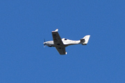 Morten 7 mai 2025 - LN-YJW over Høyenhall, det er en Aerospool WT-9 Dynamic Speed fra 2013 og Kjeller Sportsflyklubb er nok stikkordet her