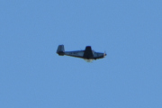Morten 15 oktober 2025 - LN-MAZ over Høyenhall, så syns jeg dem vinker. Jo da, dem vinker :-)