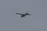 Morten 16 oktober 2025 - Cessna over Høyenhall, klokken er 14.21 og her kom jeg for sent ut. Men det ser ut som det er LN-MTH som er ute. Har jeg rett så så vi dem i forgårs også