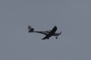 Morten 31 oktober 2025 - LN-NRC over Høyenhall, det er Nedre Romerike Flyklubb som er ute med sin Aquila AT01-100A (Kommersiell betegnelse A211) fra april 2018