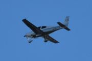 Morten 17 september 2025 - LN-ITA besøker Høyenhall igjen, det er Arild som kommer en gang til med sin Cirrus SR20 fra 2011. Jeg har rettet opp september 2019, men så fant jeg ut at jeg så deg 8 september 2018 også
