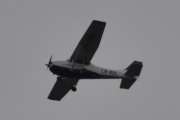 Morten 19 september 2025 - LN-BDL over Ekeberg, klokken er 18.13 og det er Ringerikes Motorflyklubb som kommer med sin Cessna 172P Skyhawk II fra 1980