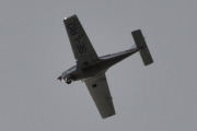 Morten 22 september 2025 - SE-LRO besøker Høyenhall, det er Oslo Flyveklubb som kommer med sin Tecnam P2002-JF som heter Romeo