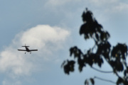 Morten 6 september 2025 - LN-ABA over Høyenhall, den der flyr gjerne opp ned, jeg har bilder. Men er dem på vei til Notodden Airshow?