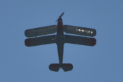 Morten 7 september 2025 - LN-INA over Høyenhall, vi så han i går også. Det er Finn Terje som kommer med sin CASA 1.131E Bücker Jungmann fra 1957, og han var med på Telemark Airshow