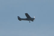 Morten 7 september 2025 - LN-TFK over Høyenhall, klokken er 17.29 og det er Tønsberg Flyveklubb som er ute med sin Cessna 172SP Skyhawk fra 2004. Jeg har holdt i rattet på dette flyet i fem minutter når den var i luften