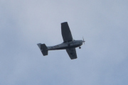 Morten 2 mai 2026 - LN-AZA over Hvitsten