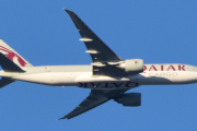 Morten 4 januar 2020 - Qatar Airways Cargo over Høyenhall, men nå skjønner dere at store fly  er her på Høyenhall