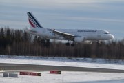 Morten 5 februar 2020 - F-GRXL som er en Airbus A319-111 som Air France flyr, tar av