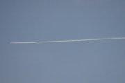 Morten 20 desember 2021 - Jetfly over Høyenhall, blir vel den siste hvite stripen vi ser i dag