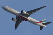 Morten 11 februar 2022 - A6-EGN besøker Høyenhall, det er Emirates Airlines som kommer med sin Boeing 777-31HER som er 10 år gammelt
