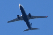 Morten 19 februar 2022 - G-RUKF over Høyenhall, det er Ryanair UK som kommer med sitt Boeing 737-800