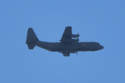 Morten 25 februar 2022 - Hercules over Høyenhall, det fins bare en av den og Luftforsvaret har fire transportfly av typen Lockheed Martin C-130 Hercules
