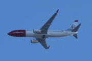 Morten 30 januar 2022 - SE-RRE over Høyenhall, og piloten er god og legger seg i posisjon med sitt fly som heter Ludvig Holberg