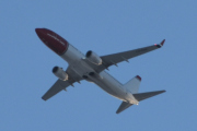 Morten 6 januar 2022 - LN-ENS over Høyenhall, det er Norwegian Air Shuttle AOC som kommer med sitt Boeing Boeing 737-8JP som er over 4 år gammelt