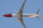 Morten 6 januar 2022 - SE-RPH over Høyenhall, piloten er god og legger seg i posisjon med sitt fly som heter Fredrika Bremer