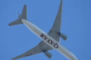 Morten 2 august 2021 - A7-BFQ over Høyenhall, det er Qatar Airways Cargo som kommer med sin Boeing 777-F fra juli 2019