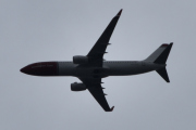 Morten 25 august 2021 - Norwegian over Høyenhall, men piloten er god og legger seg i posisjon selv om det er dårlig vær