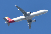 Morten 28 august 2021 - EC-ILO over Høyenhall, det er Iberia Airlines som kommer med sin Airbus A321-213 fra 2002 og heter Cueva de Nerja