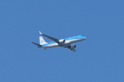 Morten 6 august 2021 - KLM over Høyenhall, du kan nesten ikke høre den, den bare seiler inn