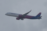 Morten 9 august 2021 - Wizz Air over hytta i Sandefjord