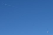 Morten 25 september 2021 - Qatar Airways Cargo over Høyenhall, endelig så kan vi se store fly igjen så vi tar med oss månen