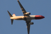 Morten 17 desember 2021 - Jetfly og Norwegian over Høyenhall