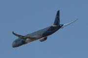 Morten 20 desember 2021 - OE-LNY besøker Høyenhall, det er første leveransen til Team Norse av Dreamliner som markerer en viktig milepæl for dem