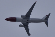 Morten 3 desember 2021 - LN-DYX over Høyenhall