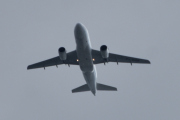 Morten 18 juli 2021 - F-GUGR over Høyenhall, det er Air France som kommer med sin Airbus A318-111
