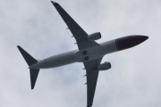 Morten 20 juli 2021 - SE-RRG over Høyenhall, her rakk jeg kun et bilde men det er Norwegian Air Sweden AOC som kommer med sitt 10 års gamle fly av typen Boeing 737-800 og den heter Jenny Lind