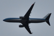 Morten 12 november 2021 - KLM Royal Dutch Airlines over Høyenhall, det var nærme nok, men nå begynner det og bli mørkt