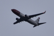 Morten 27 november 2021 - Norwegian over Høyenhall, har mistet dagslyset nå
