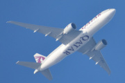 Morten 4 november 2021 - A7-BFO over Høyenhall, klokken er 11.36. Det er Qatar Airways Cargo som kommer med sin Boeing 777-FDZ fra september 2018