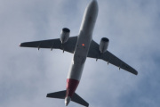 Morten 12 oktober 2021 - EC-MXU over Høyenhall, det er Iberia Airlines som kommer med sitt Airbus A320-251N som er litt over 3 år gammel og heter Patrulla Águila